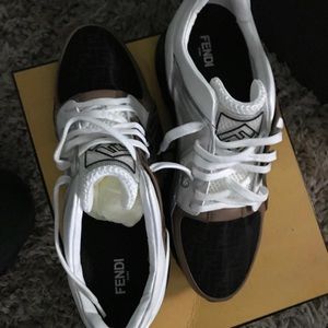 Authentic Fendi Men sneakers!